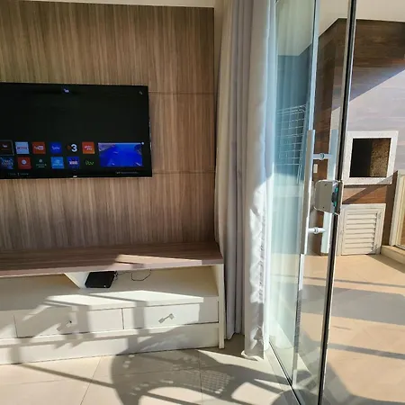 302- Apartamento com piscina em Bombinhas-3